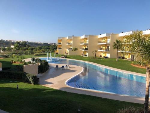 Appartement MARINA BLEU Magnifique Appartement Standing vue Piscine 44 Rua Duarte Pacheco Pereira, Résidence Jardim Da MARINA, lot 44 apt AU 1er étage Albufeira