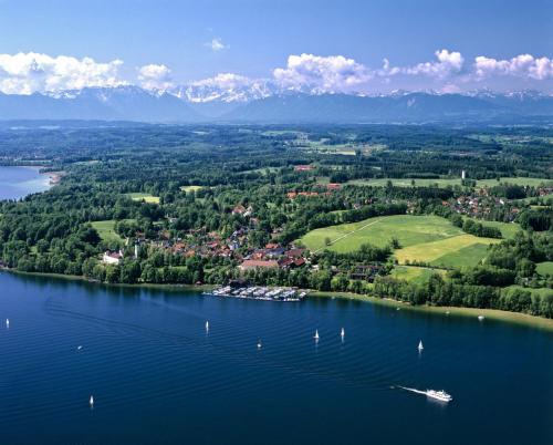 Hôtel Marina Hotel am Starnberger See Am Yachthafen 1-15 Bernried am Starnberger See