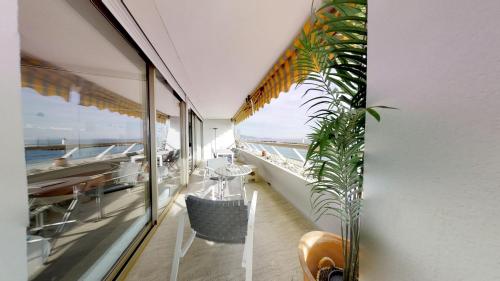 Appartement Marina Riviera Sea View and Beach 909 Avenue Jean Marchand l'Amiral Villeneuve-Loubet