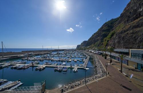 Marina Rooms Calheta portugal