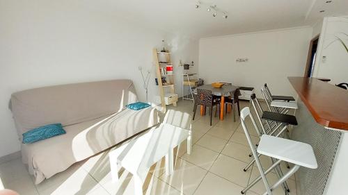 Appartement Marine Les Pins 55 Avenue de Cannes Antibes