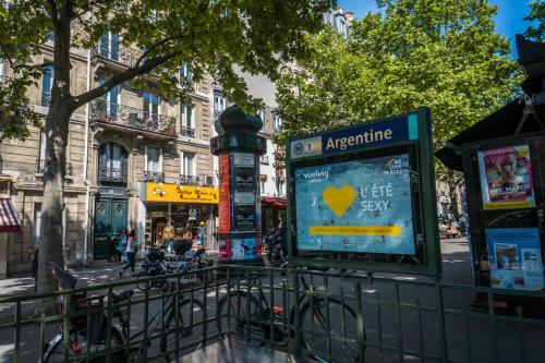 Hôtel Marmotel Etoile 34 avenue de la Grande Armée Paris