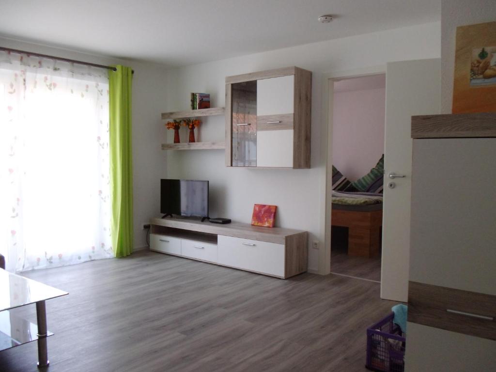 Appart'hôtel Martini Pension Rammert Ferienwohnung Altdorfer Str. 3, 72622 Großbettlingen