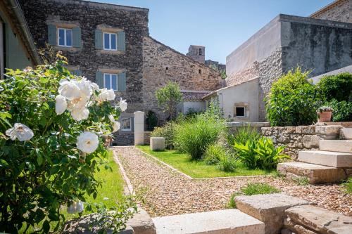 Maison de vacances Mas des Aïeux 47 Rue Antoine Bigot Laudun-l\'Ardoise