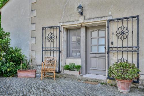 Mas des Prépresses - la Maison des vendangeurs Beaucaire france