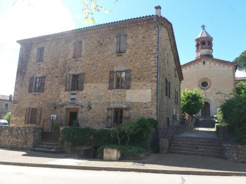 B&B / Chambre d'hôtes MAS ELENA 33 Route de St Jean du Pin, place du tilleul Générargues