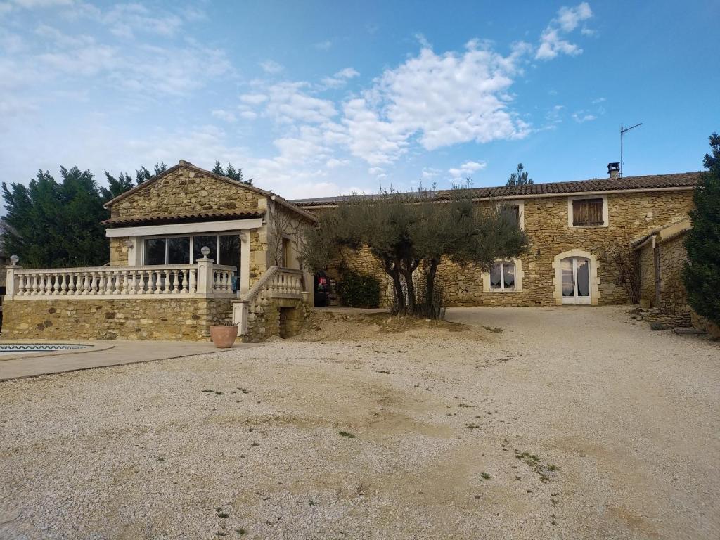 Séjour à la ferme MAS MISTRAL 529 Chemin de la Garrigue, 30200 Saint-Michel-d\'Euzet