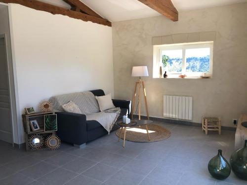 Appartement Mas provençal La Serallère au coeur des oliviers Chemin des Echirons Venterol