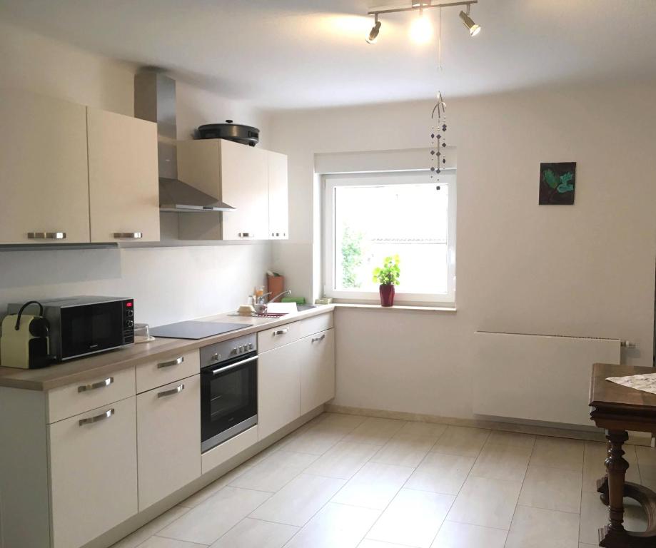 Appartement MBZ Ferienwohnung Rubin 9 9 Hinterstraße, 66763 Dillingen