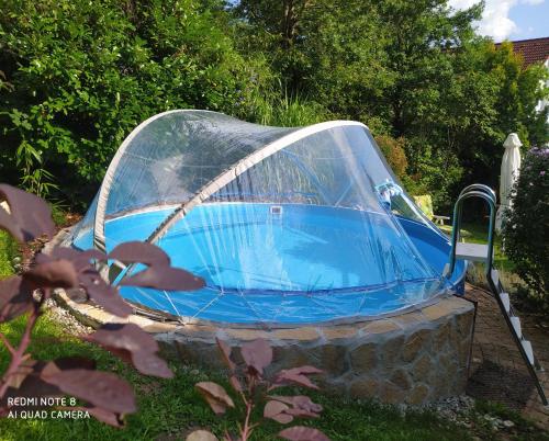 Mediterran-Skandinavisch - Outdoorwhirlpool ganzjährig Burgthann allemagne