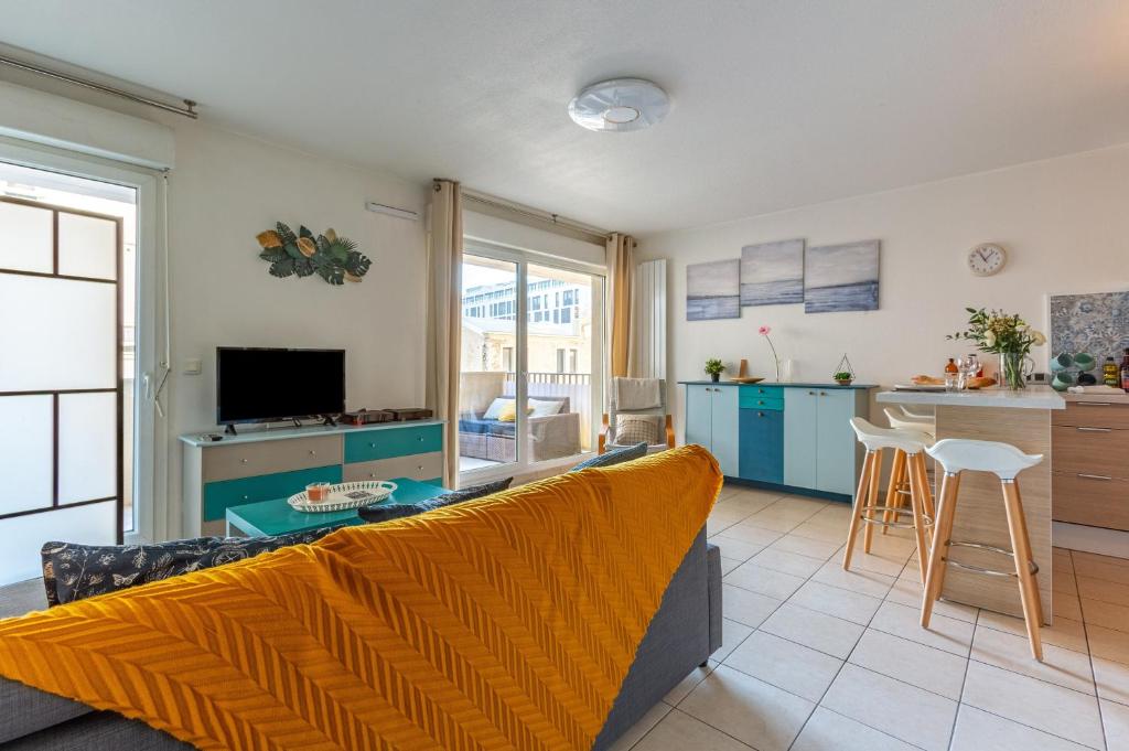 Appartement MELCHIOR - Beau T2 avec terrasse au cœur d'Euroméditerranée 20 Rue Melchior Guinot\r\nBâtiment B, 13002 Marseille