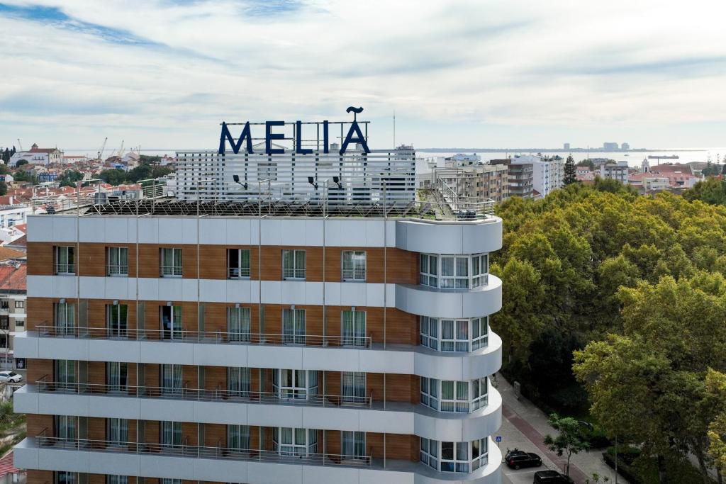 Hôtel Melia Setubal Av Alexandre Herculano nº58, 2900-206 Setúbal
