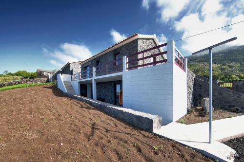 Melo's Place Madalena portugal