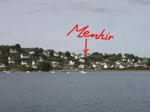 Menhir Hôpital-Camfrout france