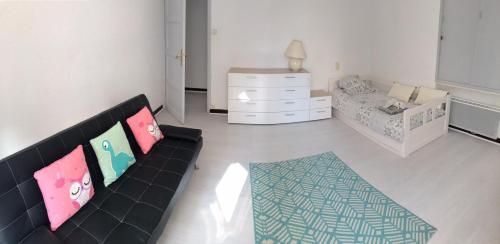 Appartement **** MER SEA 1 A 8 PERSONNES 80M2 A 120M DE LA MER **** 12 Boulevard Madame Mère Ajaccio