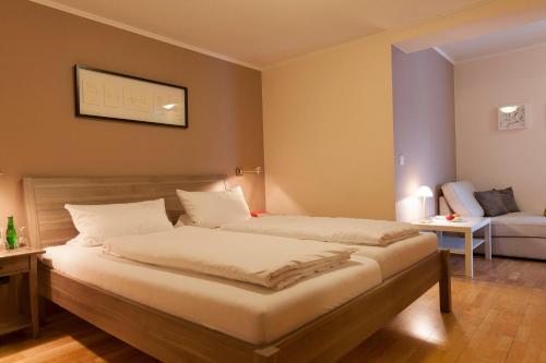 Hôtel Merker's Hotel & Restaurant Bostalsee Bostalstraße 46 Bosen-Eckelhausen