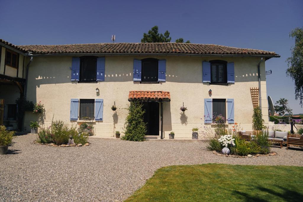B&B / Chambre d'hôtes Michouat Chambre D'Hotes Michouat Route des Pyrenees, 65220 Vidou