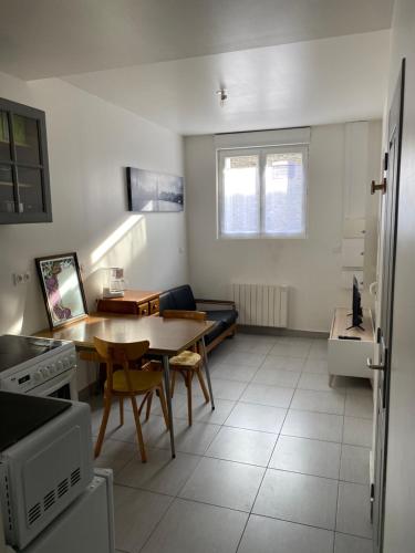 Appartement Mignon T2 Saint Marcellin / Chatte 461 Grande Rue Chatte