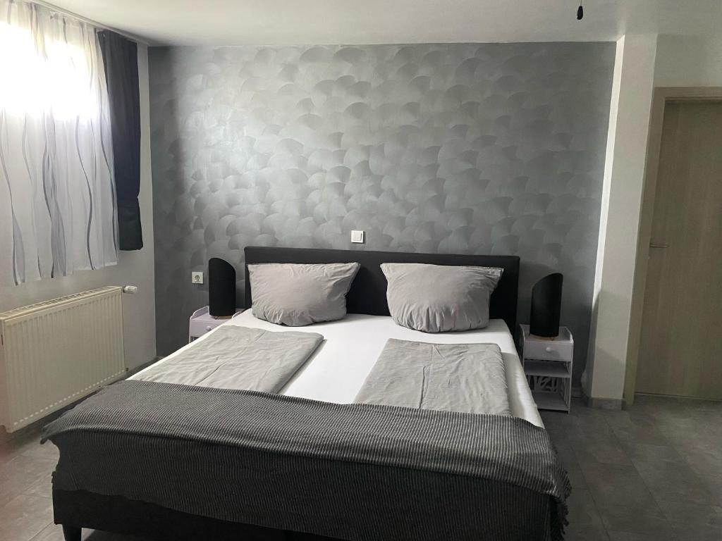 Séjour chez l'habitant Mikroapartments Klarenthal 76 Hauptstraße, 66127 Sarrebruck