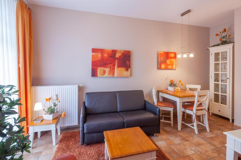 Appartement Miramare Wohnung 03 Ostseeallee 39, 18225 Kühlungsborn