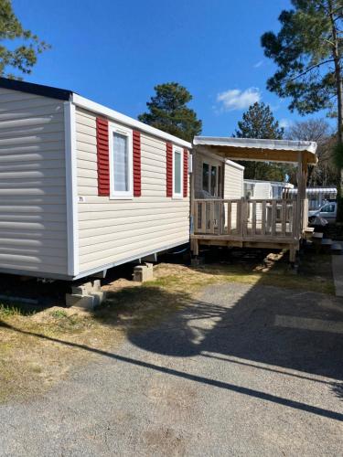 MOBIL-HOME 8 10 Personnes Camping Le Bois dormant Saint-Jean-de-Monts france