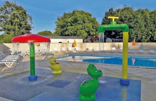 Camping MOBIL HOME familiale EN ALSACE11 KM DES GRANDS PARCS Rue du Camping Boofzheim