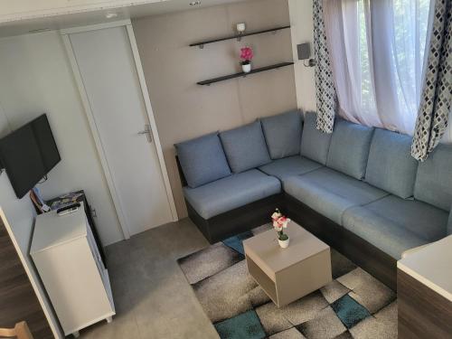 Camping Mobil-home L'Olivier Rue de Montourey Fréjus