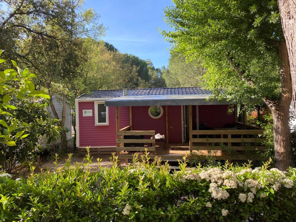 Camping Mobile home 5-pers Camping Leï Suves-Côtes d'Azur-including airco 1770 Boulevard Ric Hochet, 83520 Roquebrune-sur Argens