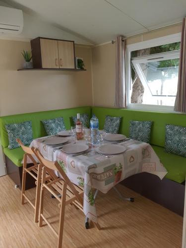 mobilhome climatisé 3 chambres Vic-la-Gardiole france