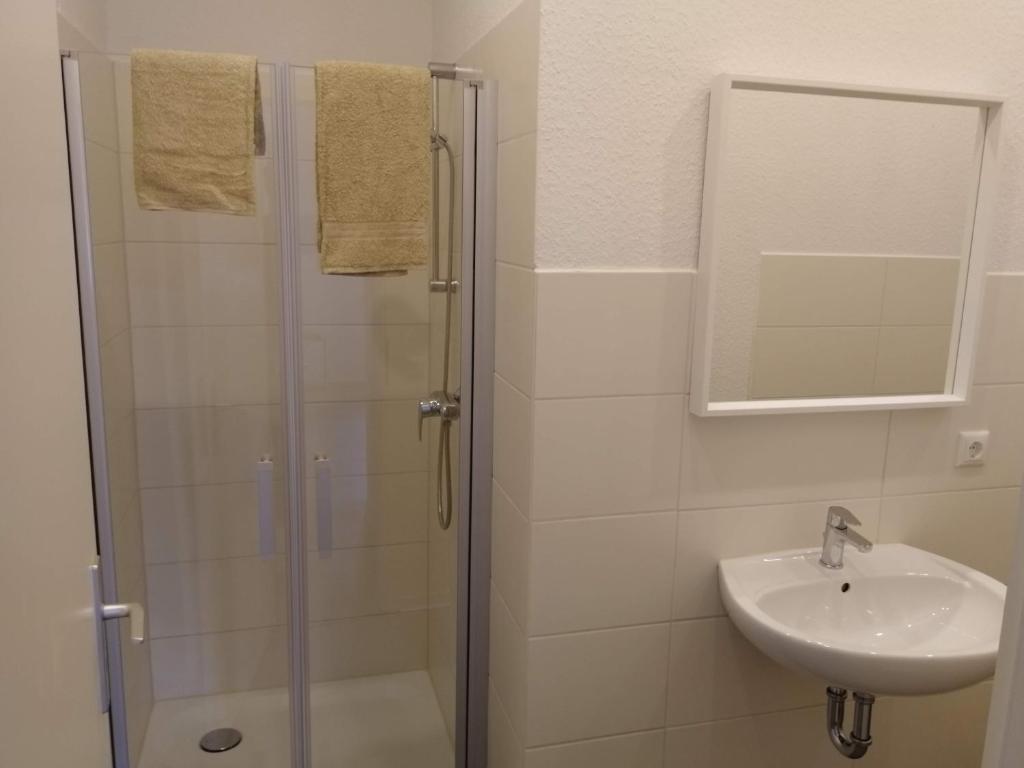 Séjour chez l'habitant Möbliertes Zimmer mit eigenem Bad Hugo-Steinfeld-Straße 1, 29525 Uelzen