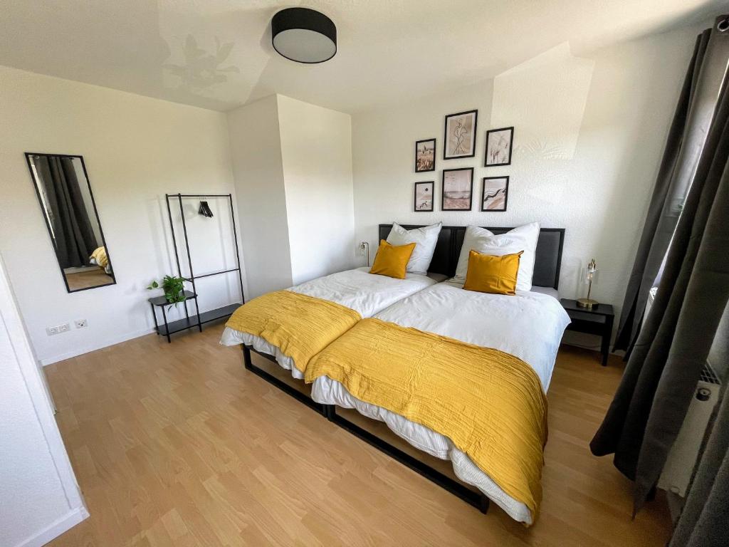 Appartement Modern 4 Zi Rooms Netflix, Wifi, Parken CasaLuna85 85 Dresdner Straße 1.OG, 09557 Flöha