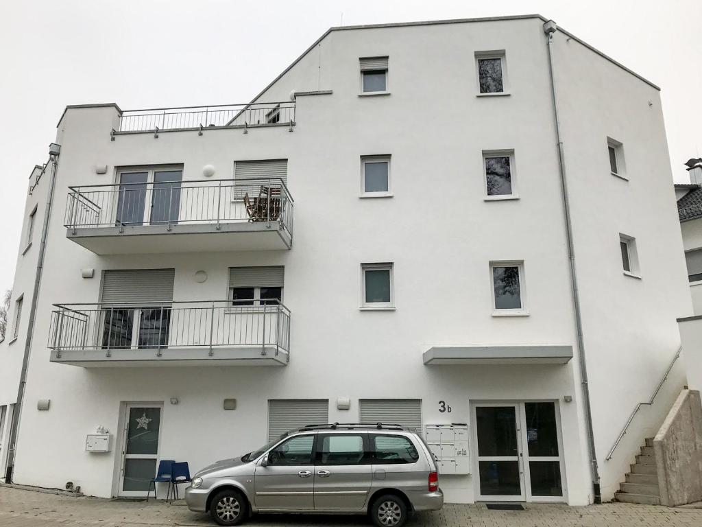 Appartements Modern Apartment with a balcony in Büsingen am Hochrhein Küblerbückli 3b, 78266 Büsingen
