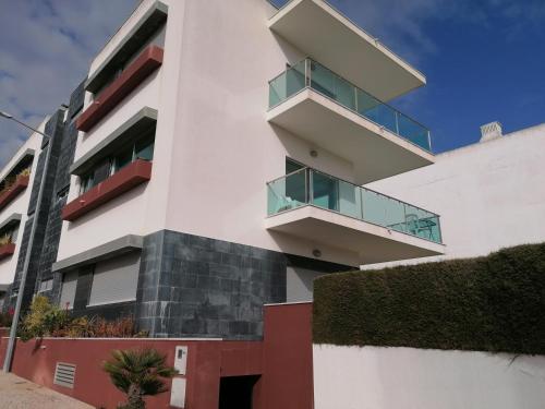 Appartement Modern apartment with sunny south facing terrace Beco Almeida Garrett N.3  1A Albufeira