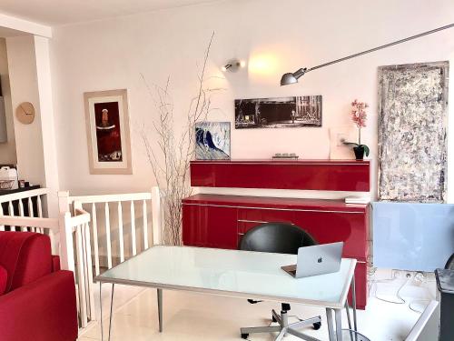 Appartement Modern Design Loft Apartment, Steps to Notre Dame 7 Rue Cochin Paris