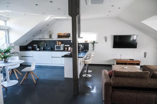 Appartement Modern Loft/Apartment near Bonn DTAG/DHL/UN Bergstraße 61 Königswinter