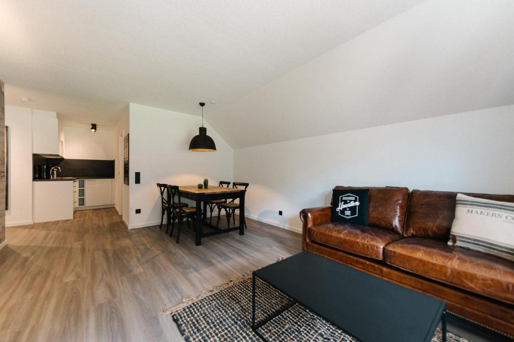 Appartement Moderne 3 Zi-FeWo \ Talstraße Ferienparadies Ochsen 29, 79263 Simonswald