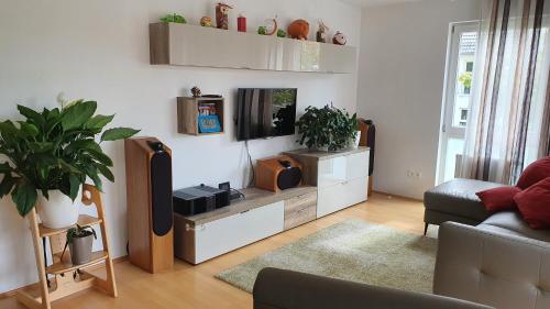 Appartement moderne 4 Zimmer -Wohnung I BBQ I Parkplatz 11 Toni-Berger-Straße Munich