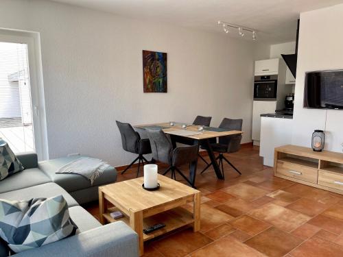 Appartement Moderne Ferienwohnung Anna-Warth-Straße 17 Bad Waldsee