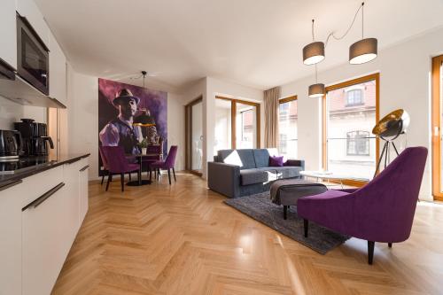 Appartement Modernes Apartment am Neumarkt 8 Landhausstraße Dresde