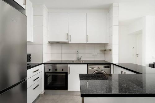 Appartement Modernes Apartment mit Blick auf Ozean und Berge Rua dos Três Castelos Portimão