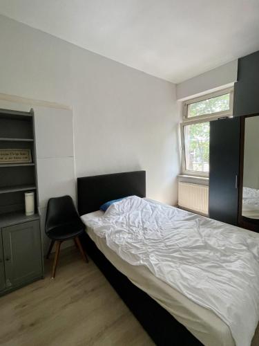 modest cozy room near frankfurt Offenbach-sur-le-Main allemagne