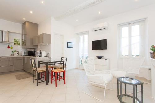 Appartement Mont Chevalier by Welcome to Cannes 5 Rue Montchevalier Cannes