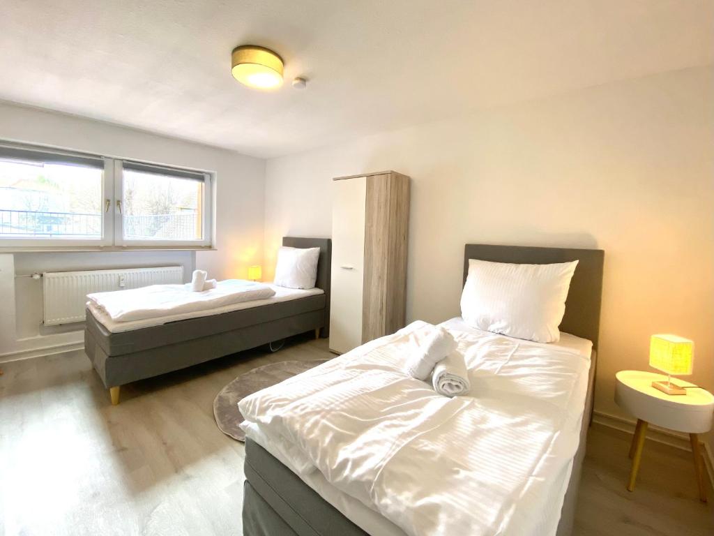 Appartement Monteur-Ferien Apartment bis 4 Personen mit Balkon, Grill, Smart-TV, NETFLIX, Küche 2 Mehringer Straße, 06449 Aschersleben