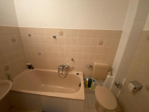 Appartement Monteuren Whg für 3, Apartment 6 Derfflingerstraße Hanovre