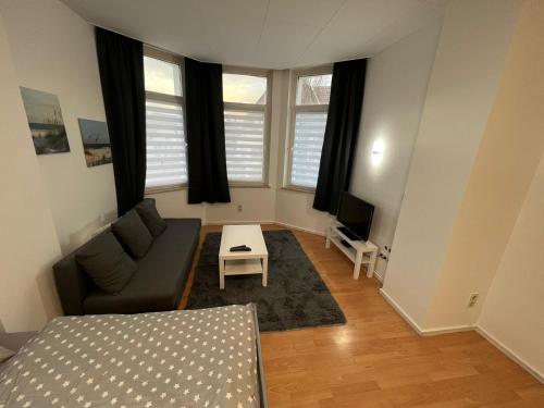 Séjour chez l'habitant Monteurswohnung, Gästezimmer am Park 3 Bahnhofstraße 1 Etage Holzminden