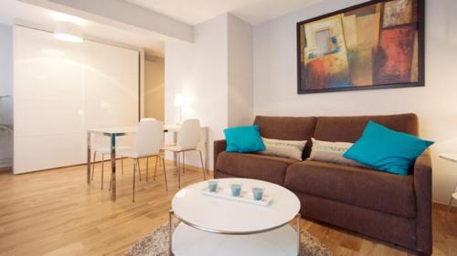 Appartement Montmartre abbesses-artist village 62 Rue d'Orsel Paris