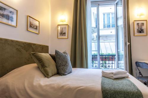 Appartement Montmartre Apartments Chagall 15 rue Veron Paris