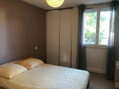 Appartement Montpellier Appt T4 90m2 à 15 min des plages et 5 min gare St Roch 810 Avenue de Maurin Montpellier