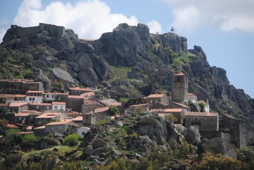 Moradia Familia Escoto Monsanto portugal