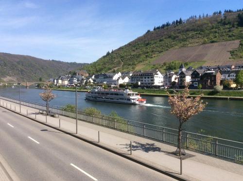 Appartements Moselrose Moselpromenade 45 Cochem